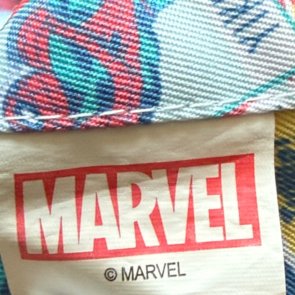 Marvel Spiderman Denim Hat reversible with colorful comic strip print on inside - Picture 11 of 12